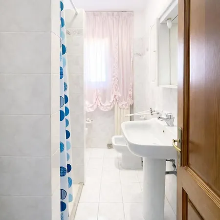 דירה Casa Luca Con Parcheggio By Zoom In Earth