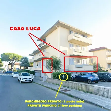 Casa Luca Con Parcheggio By Zoom In Earth דירה *
